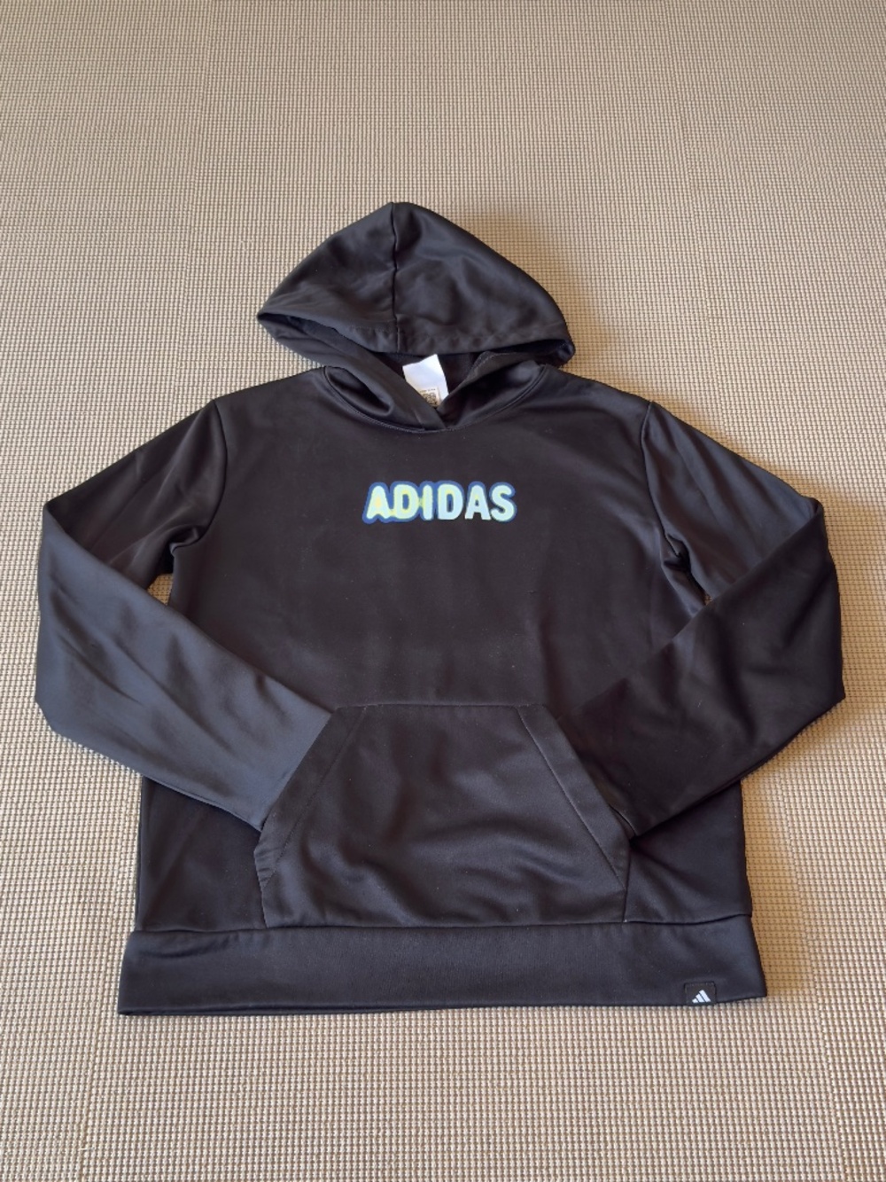 ADIDAS young boys size large pullover hoodie kangaroo pocket hooded